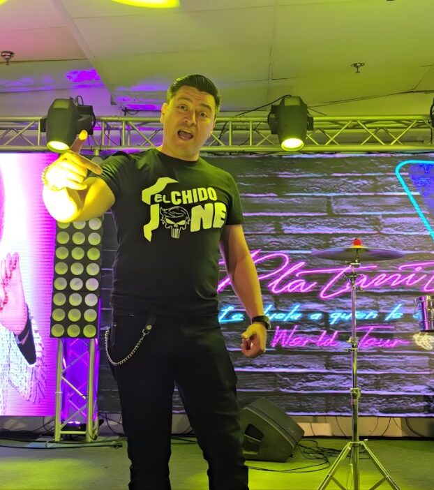 El CHido One Cover Platanito- 1200 x 800